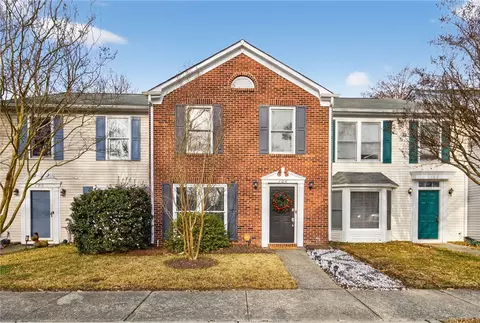 104 Yearling Ct, Yorktown, VA 23693