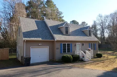 129 Clark Ln, Williamsburg, VA 23188