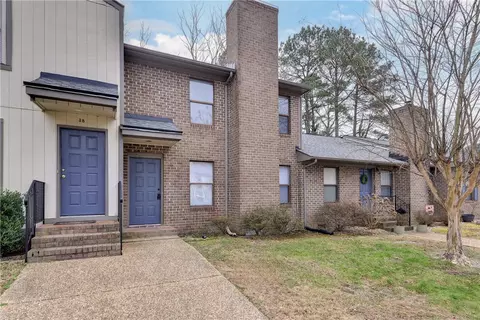 39 James Sq, Williamsburg, VA 23185