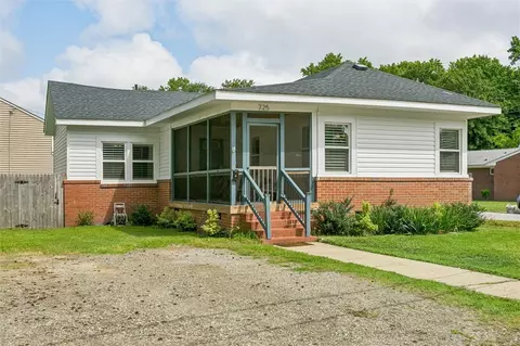 725 Old Buckroe Rd, Hampton, VA 23663