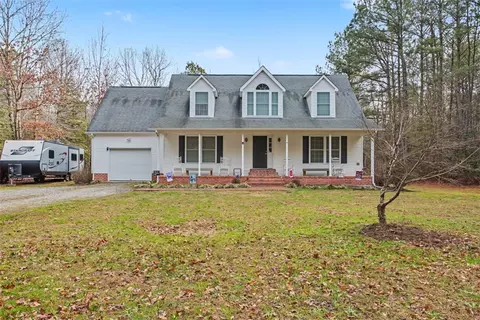 9273 Sheldon Ln, Gloucester, VA 23061