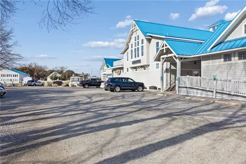 Exterior - 19 Capps Qtrs #1, Hampton, VA 23669 photo 4 of 4