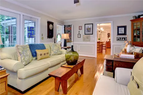 Living - 101 Eagle, Williamsburg, VA 23188 photo 4 of 4