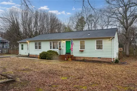 703 Rasmussen Dr, Sandston, VA 23150