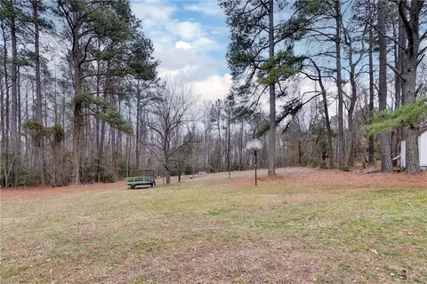 Exterior - 14621 Stage Rd, Lanexa, VA 23089 photo 11 of 13