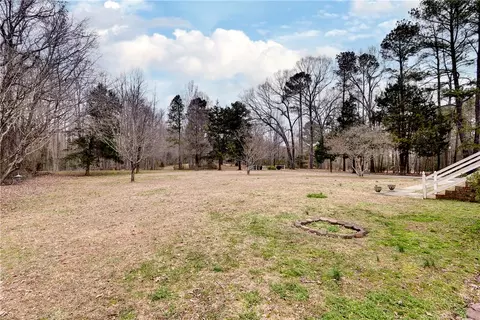 Exterior - 14621 Stage Rd, Lanexa, VA 23089 photo 13 of 13