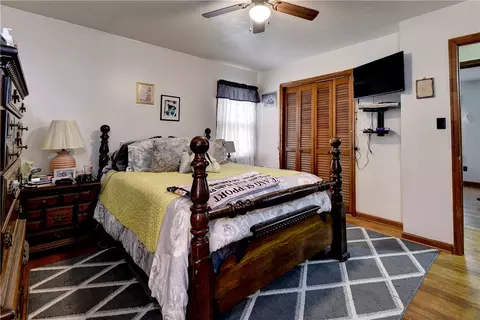 Bedroom - 14621 Stage Rd, Lanexa, VA 23089 photo 4 of 4