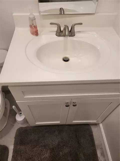 Bath - 1904 Nickerson Blvd, Hampton, VA 23663 photo 3 of 11