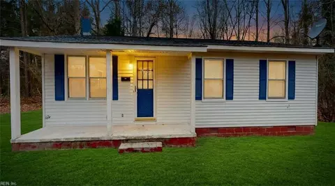 6240 Farmers Dr, Barhamsville, VA 23011