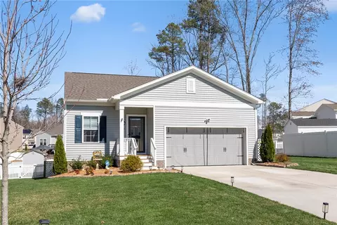 48 James Ct, Aylett, VA 23009