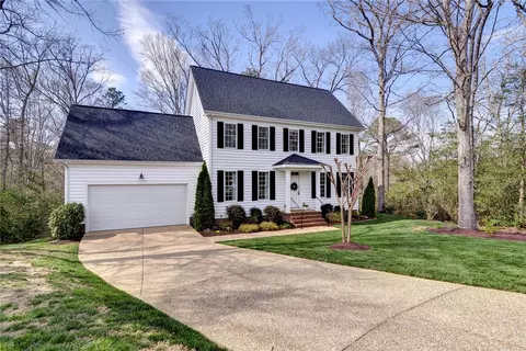 3611 Splitwood Rd, Toano, VA 23168