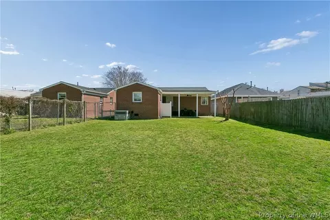 Exterior - 235 N First St, Hampton, VA 23664 photo 5 of 6