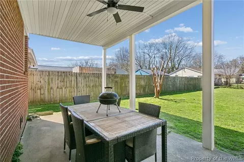 Exterior - 235 N First St, Hampton, VA 23664 photo 2 of 6