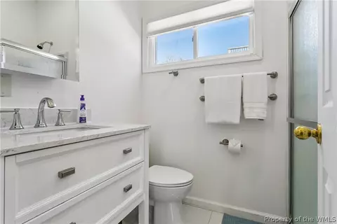 Bath - 307 N First St, Hampton, VA 23664 photo 2 of 2