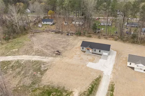 View/Area - 8978 Marlfield Rd, Gloucester, VA 23061 photo 1 of 2