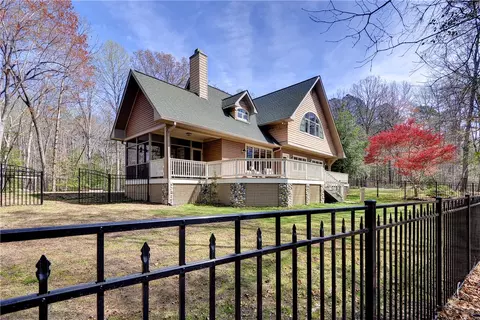 8908 Thomas Higgs Ct, Toano, VA 23168