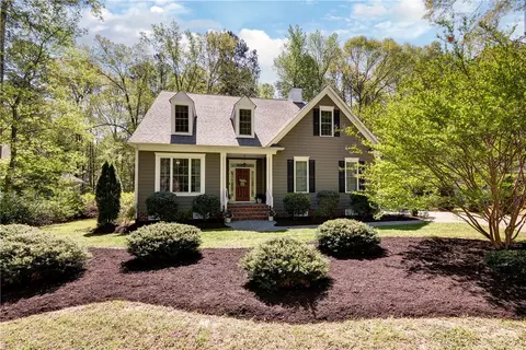 105 James Bray Dr, Williamsburg, VA 23188