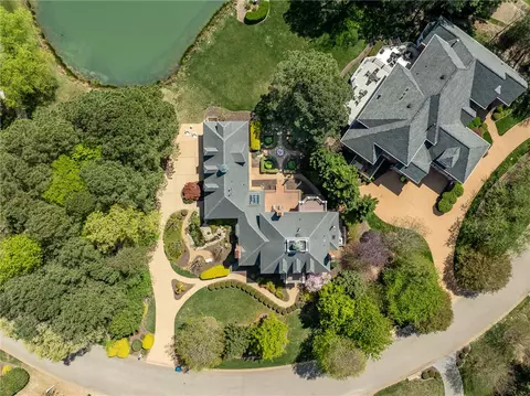 View/Area - 2901 Kitchums Pond Rd, Williamsburg, VA 23185 photo 2 of 11