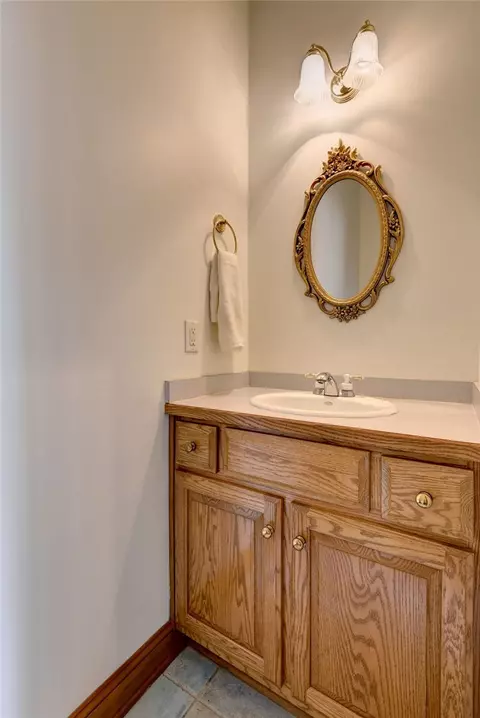 Bath - 2901 Kitchums Pond Rd, Williamsburg, VA 23185 photo 6 of 6