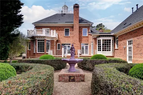 Exterior - 2901 Kitchums Pond Rd, Williamsburg, VA 23185 photo 11 of 17
