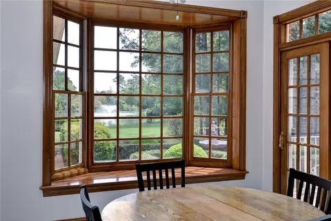 Dining - 2901 Kitchums Pond Rd, Williamsburg, VA 23185 photo 2 of 2