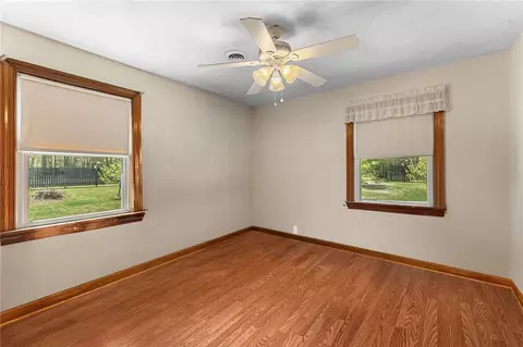 Bedroom - 5542 Dilly-e Ln, Gloucester, VA 23061 photo 6 of 7