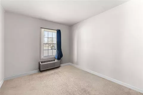 Bedroom - 5542 Dilly-e Ln, Gloucester, VA 23061 photo 7 of 7