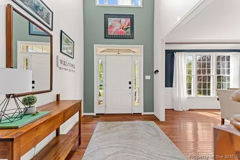 Entry Way - 10420 Pine Warbler Dr, Providence Forge, VA 23140 photo 2 of 3