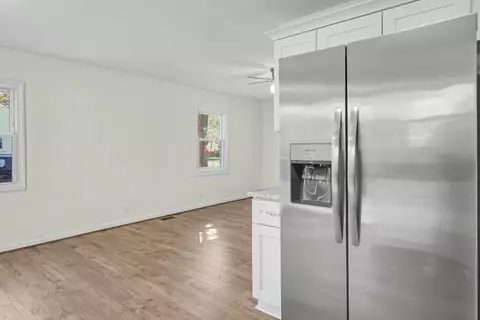 Living - 212 N Sixth St, Hampton, VA 23664 photo 7 of 7