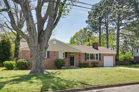 319 Pasture Ln, Hampton, VA 23669