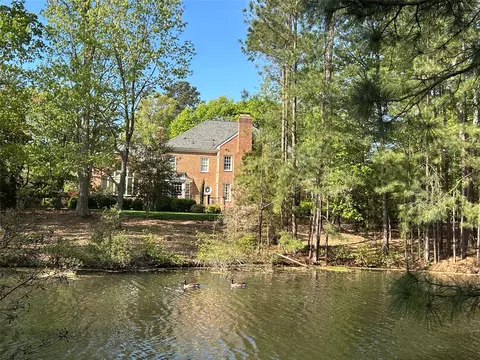 Exterior - 3005 E Whittaker Close, Williamsburg, VA 23185 photo 8 of 8