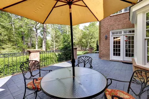 Exterior - 3005 E Whittaker Close, Williamsburg, VA 23185 photo 5 of 8
