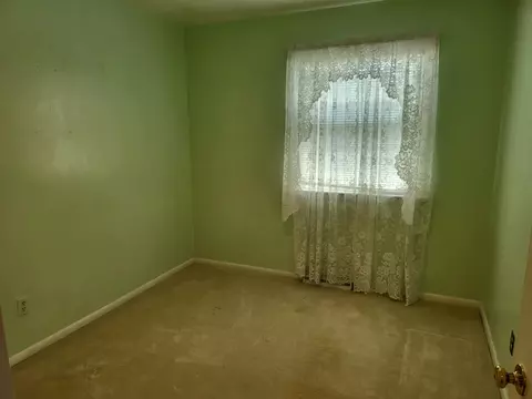 Bedroom - 500 Blue Run Cir, Hampton, VA 23666 photo 2 of 6