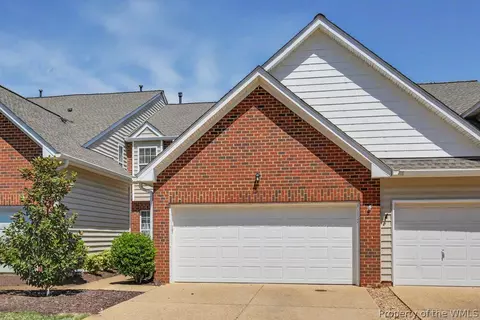4532 Beacon Hill Dr, Williamsburg, VA 23188