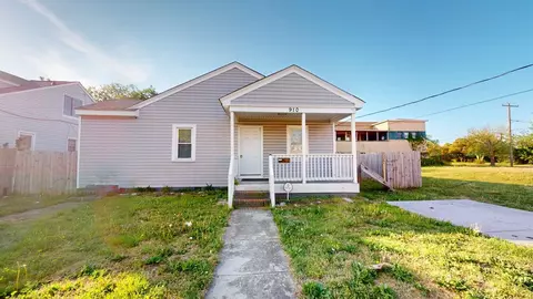 910 22nd St, Newport News, VA 23607