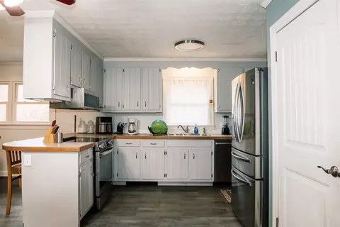 Kitchen - 5257 Chestnut Fork Rd, Gloucester, VA 23061 photo 1 of 2