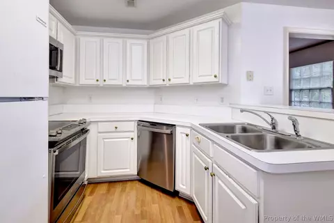 237 Woodmere Dr #B, Williamsburg, VA 23185 photo 8