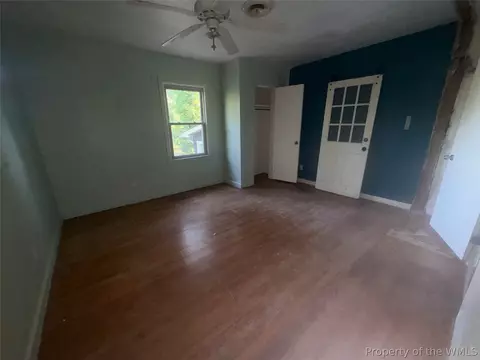 Bedroom - 1479 Laurens Rd, Gloucester Point, VA 23062 photo 2 of 7
