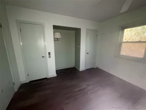 Bedroom - 1479 Laurens Rd, Gloucester Point, VA 23062 photo 4 of 7