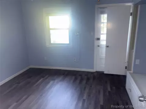 Bedroom - 1479 Laurens Rd, Gloucester Point, VA 23062 photo 7 of 7
