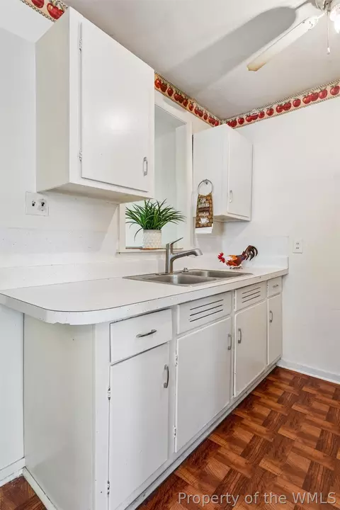 Kitchen - 101 Roane Dr, Hampton, VA 23669 photo 3 of 3