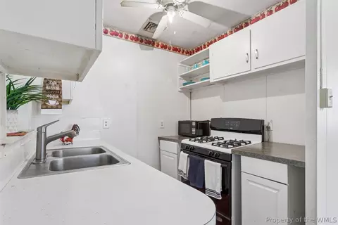Kitchen - 101 Roane Dr, Hampton, VA 23669 photo 2 of 3