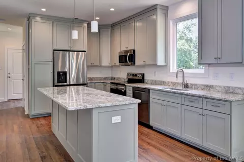 3555 Odi St, West Point, VA 23181