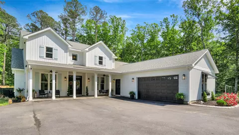 3660 Brick Bat Rd, Williamsburg, VA 23188