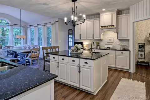 215 N Benjamin Howell St, Williamsburg, VA 23188