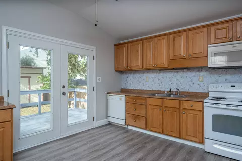 147 Clyde St, Hampton, VA 23669 photo 6
