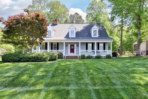 4997 Westmoreland Dr, Williamsburg, VA 23188
