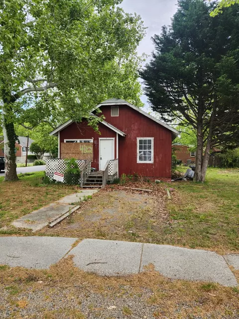 422 Tappan Ave, Hampton, VA 23664