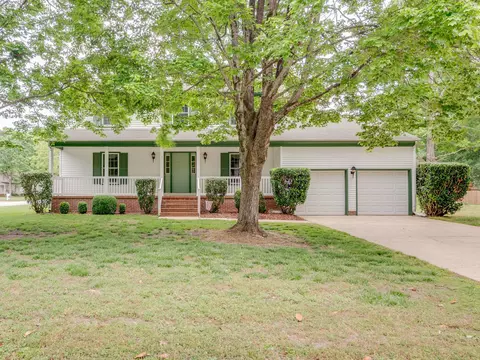 1 Oscars Ct, Poquoson, VA 23662