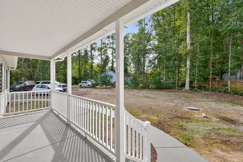 Exterior - 9016 Marlfield Rd, Gloucester, VA 23061 photo 3 of 7